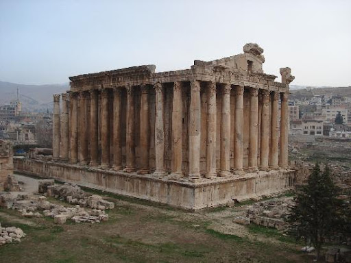 Zamokot na Bachus: Baalbak